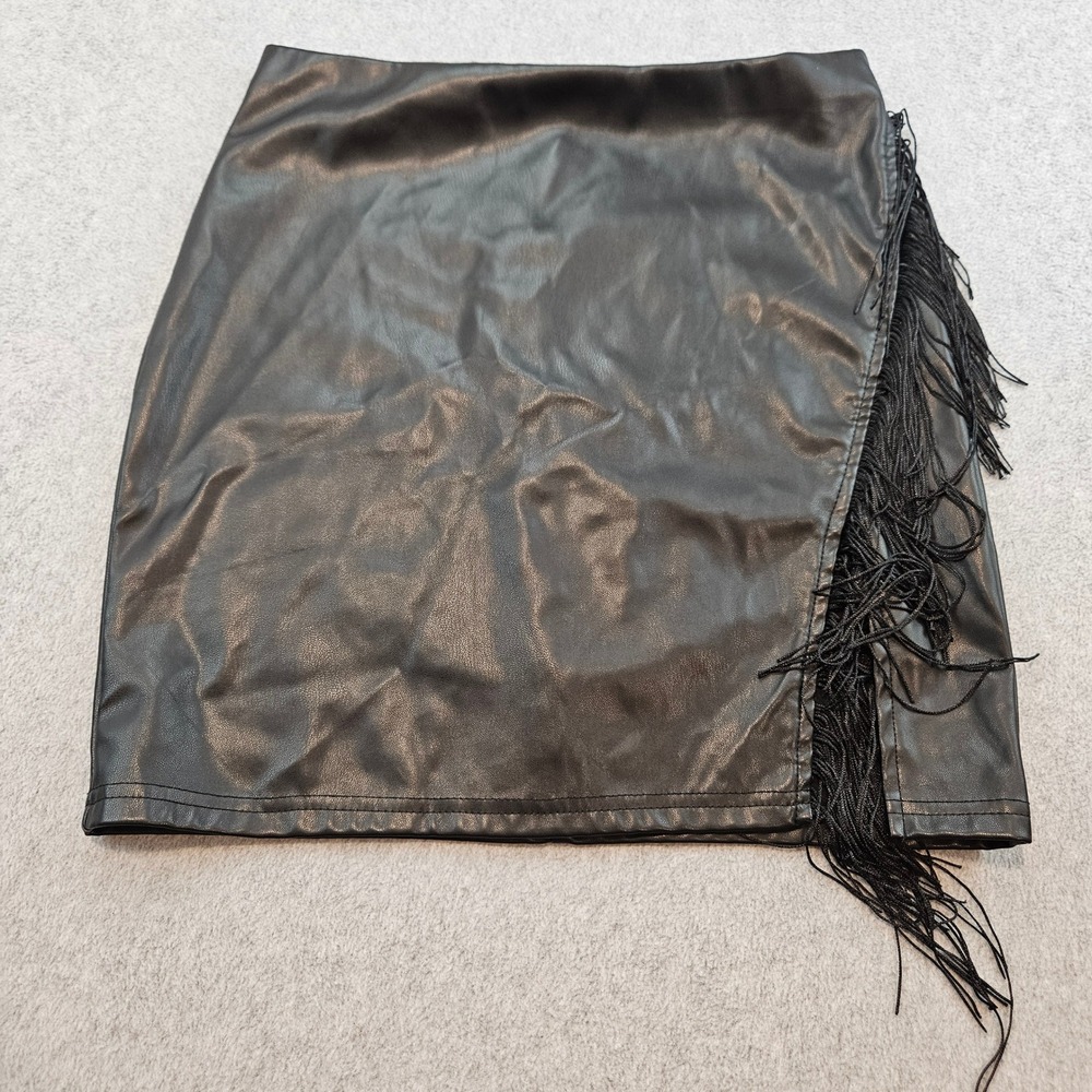 JUST QUELLA Skirt Women M Black Faux Leather Fringe Mini Western Cowgirl Baddie